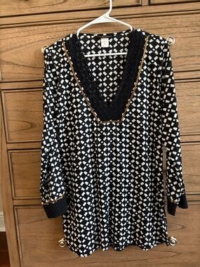 LaBlanca black and white swim cover up